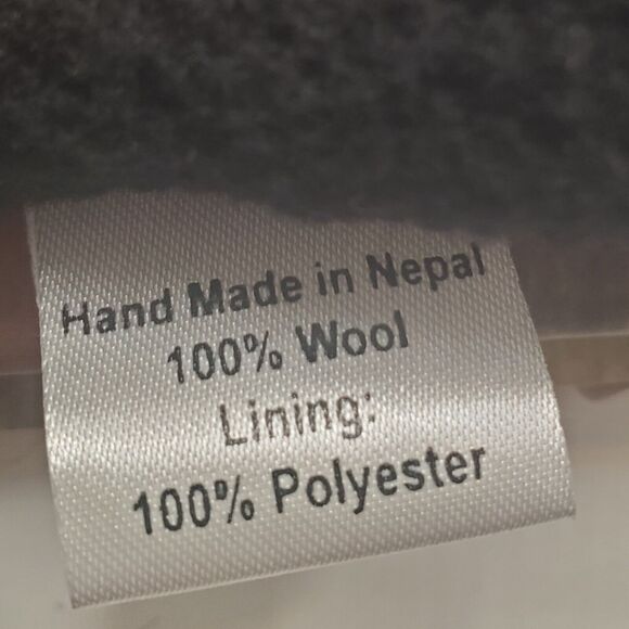 Nepalese 100% Wool Sherpa Ear Flap Fleece-lined Hat with Tassels, Made in Nepal - Picture 2 of 9